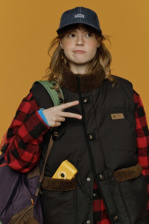 브라우니 다운 베스트 BLACK