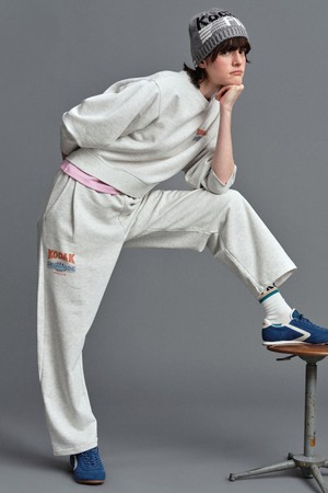 스노우 워싱 스트레이트 팬츠 WHITE MELANGE