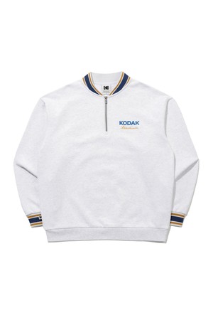 골드모먼트 반집업 맨투맨 WHITE MELANGE