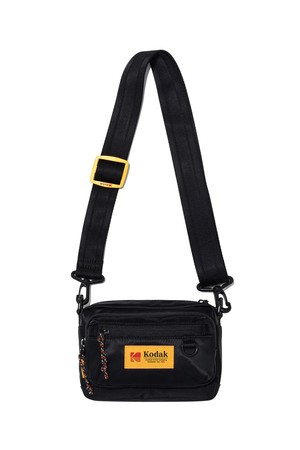 에센셜 미니 크로스백 BLACK