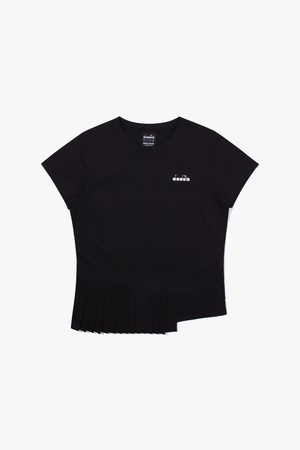 에르미나 플리츠 반팔 티셔츠 우먼 BLACK_BLACK-a