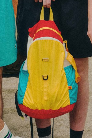 펀타임 패커블 백팩 (18L) YELLOW