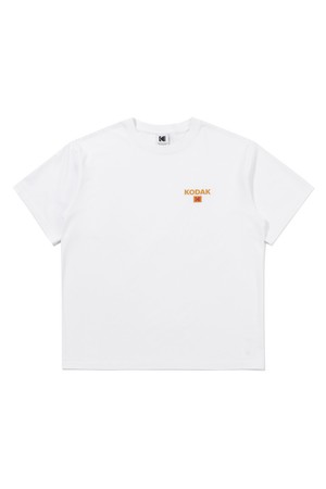 [온라인 단독] 스몰 로고 반팔 티셔츠 WHITE