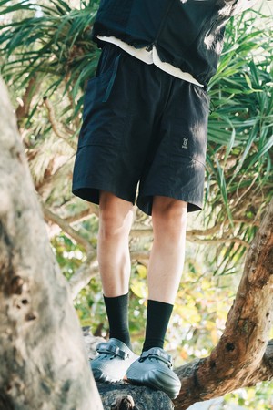 사라토 레귤러핏 반바지(BLACK)