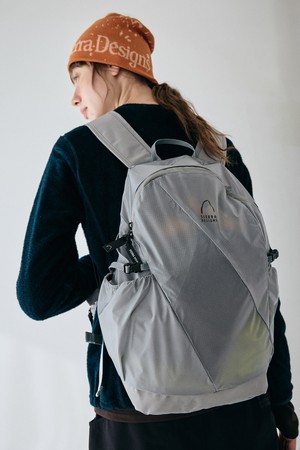 라이엘 코듀라 초경량 백팩 18L GREY