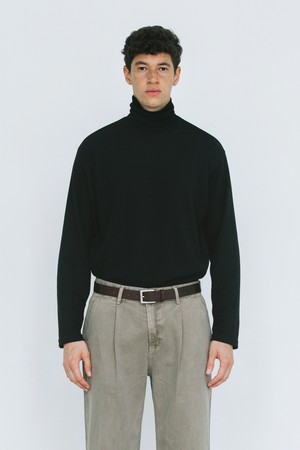 RECYCLE TURTLENECK KNIT