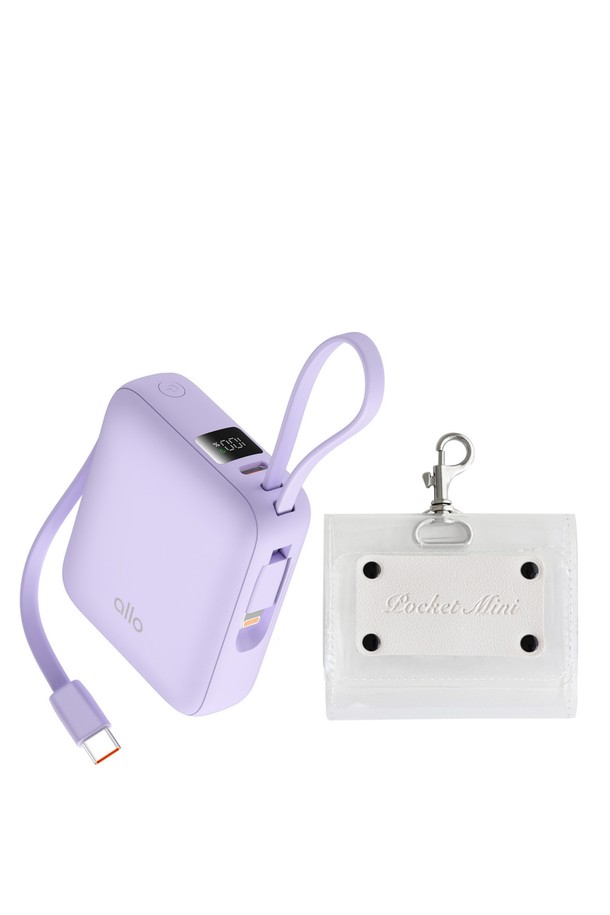 알로코리아 포켓 미니 고속충전 일체형 보조배터리는 10000mAh의 넉넉한 용량으로 스마트 기기를 충전합니다. PD 고속 충전을 지원하여 더욱 빠른 속도로 기기를 충전할 수 있으며, 일체형 케이블로 휴대성을 높였습니다. 미니멀한 디자인과 포켓 사이즈로 언제 어디서든 간편하게 사용할 수 있습니다. 제품 구매 시 클리어 케이스가 함께 제공되며, 1년 무상 A/S를 공식적으로 지원받을 수 있습니다. 알로코리아 포켓 미니 고속충전 일체형 보조배터리 1008PD로 편리한 충전 경험을 누려보세요.
