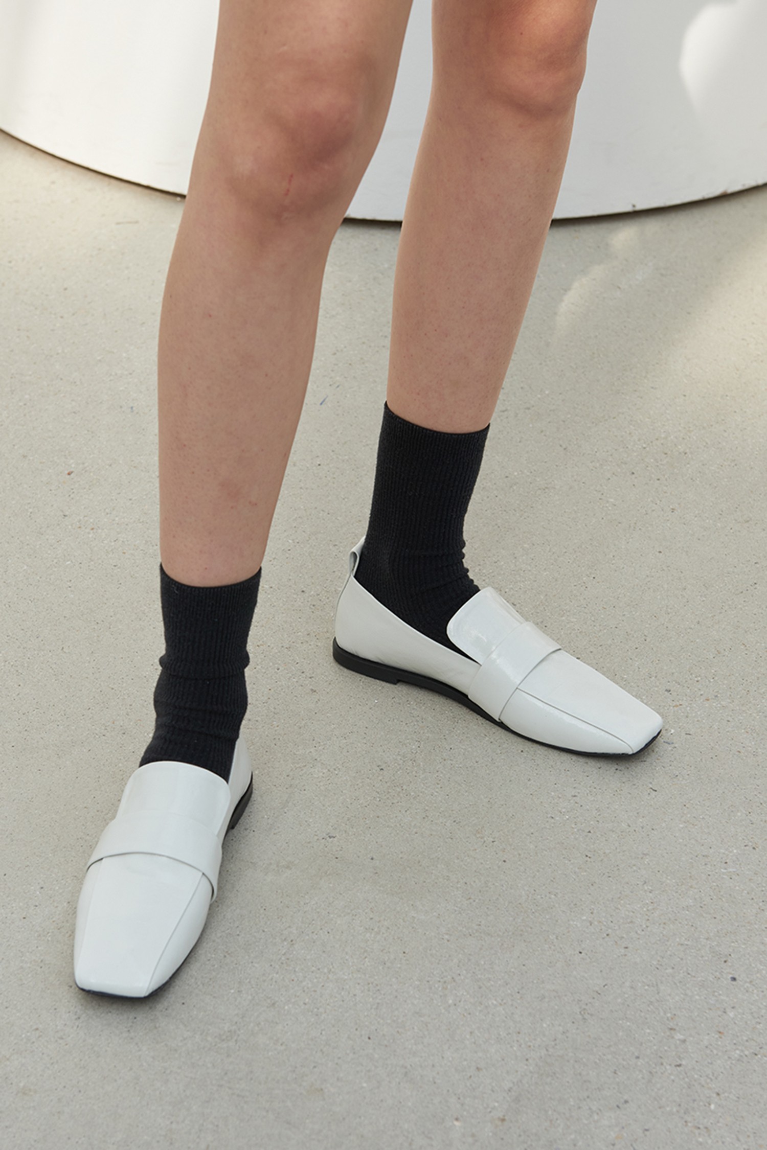 Blanc Sur Blanc Louis Leather Loafers