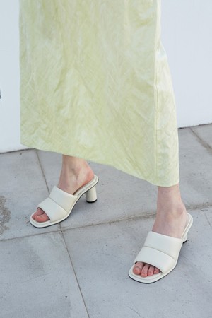 Laila Sandals Leather Ivory