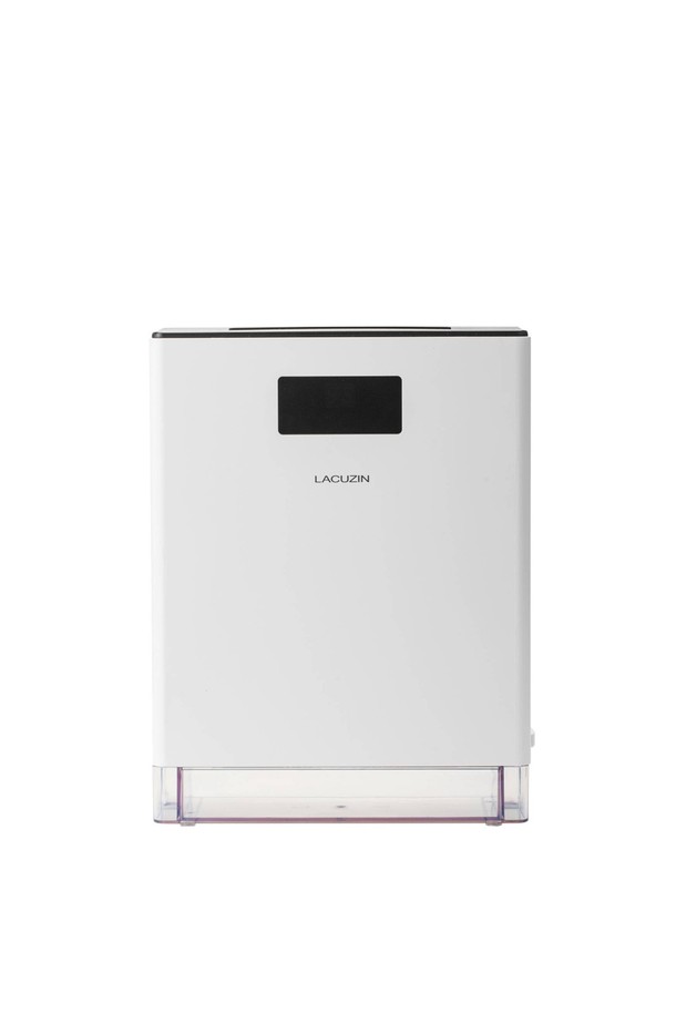 라쿠진 2025 듀얼 펠티어 소형 제습기는 침실, 옷장, 욕실, 세탁실 등 20㎡(6평) 공간에 최적화된 소형 제습기입니다. 듀얼 펠티어 기술을 통해 강력한 제습 능력을 제공하며, 50dB 이하의 저소음 설계로 조용하게 사용할 수 있습니다. 3L 물탱크 용량에 일일 최대 550ML의 제습이 가능하며, 자동 전원 차단, 타이머, 자동 제상, 무드등, 터치 컨트롤 기능을 갖추었습니다. 미니멀 디자인에 7가지 색상의 무드등을 더해 은은한 분위기를 연출하며, 월 전기 요금 약 2,700원(8시간 사용 기준)으로 연중 부담 없이 사용할 수 있습니다. 
