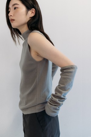 TWO FACED HIGH NECK SLEEVELESS & WARMER _SEPIA