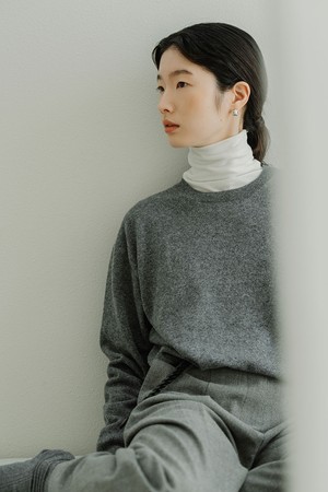 CASHMERE BLENDED BASIC KNIT TOP_GREY