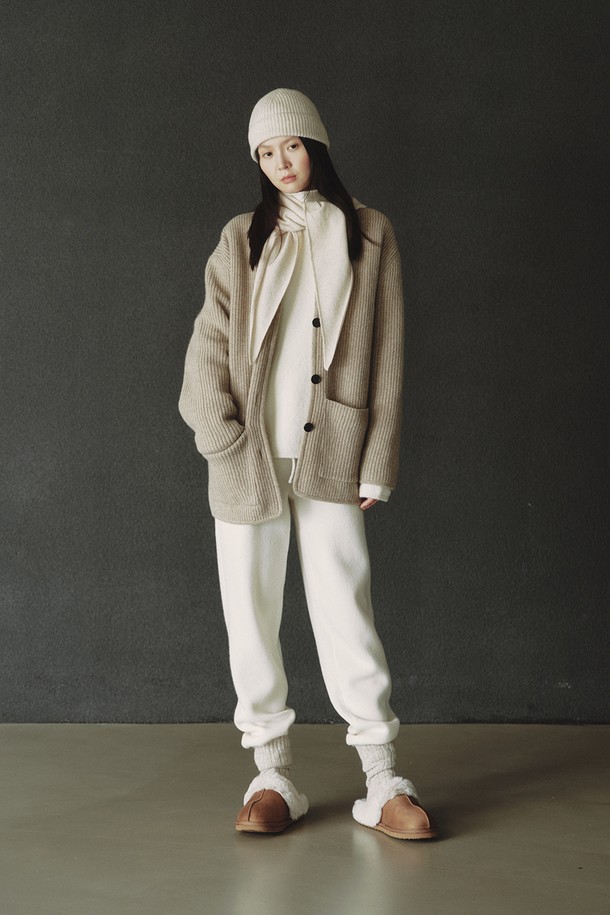 REPLAIN - 스카프/머플러 - CASHMERE 10 TRIANGLE MUFFLER_PALE BEIGE