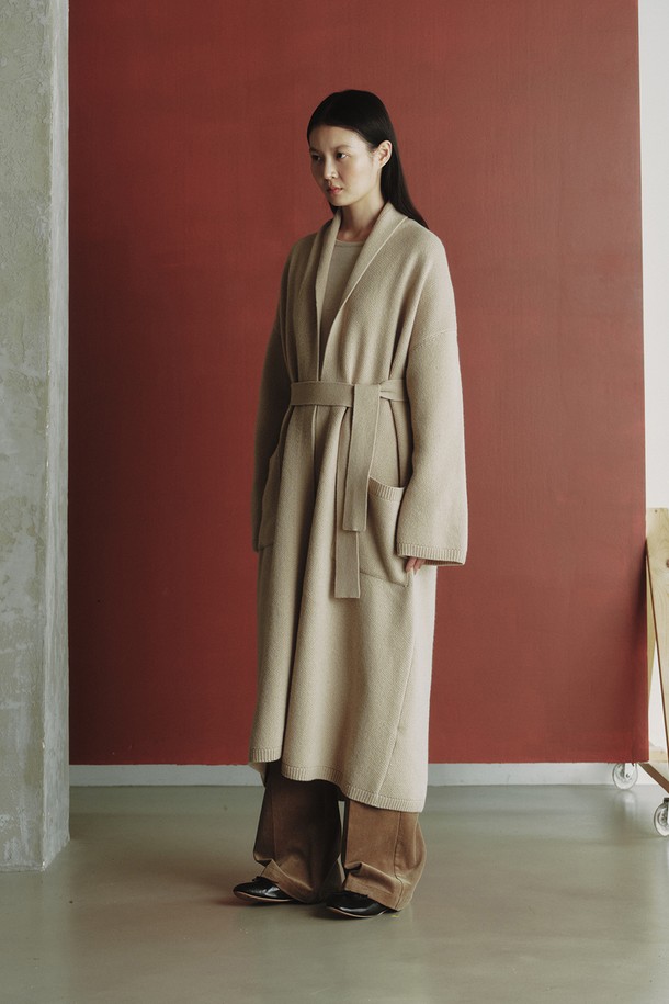 REPLAIN - 코트 - LONG BELT KNIT COAT_PALE BEIGE