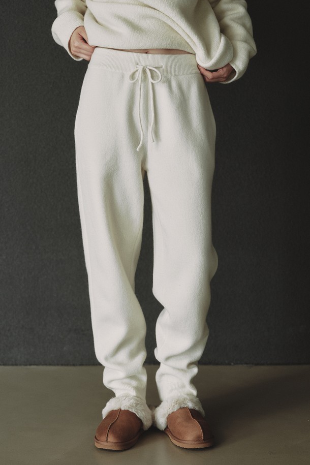 REPLAIN - 팬츠 - CASHMERE 10 JOGGER PANTS_OFF WHITE