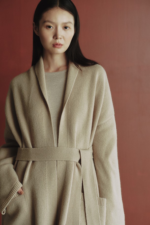 REPLAIN - 코트 - LONG BELT KNIT COAT_PALE BEIGE