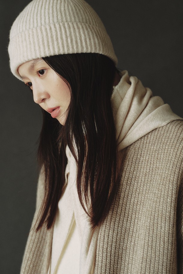 REPLAIN - 스카프/머플러 - CASHMERE 10 TRIANGLE MUFFLER_PALE BEIGE