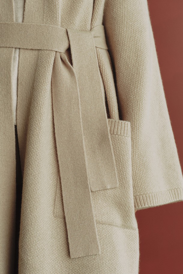 REPLAIN - 코트 - LONG BELT KNIT COAT_PALE BEIGE