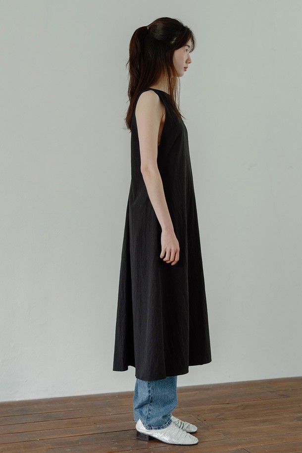 RePLAIN - 민소매 원피스 - BOATNECK MAXI DRESS_BLACK
