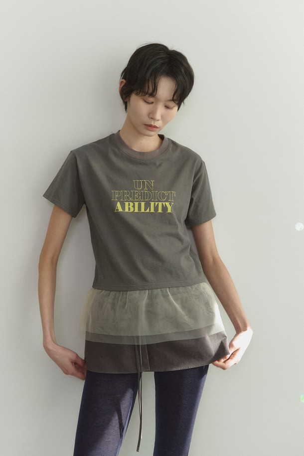 RePLAIN - 반소매 티셔츠 - PRINT TOP WITH TULLE_CHARCOAL