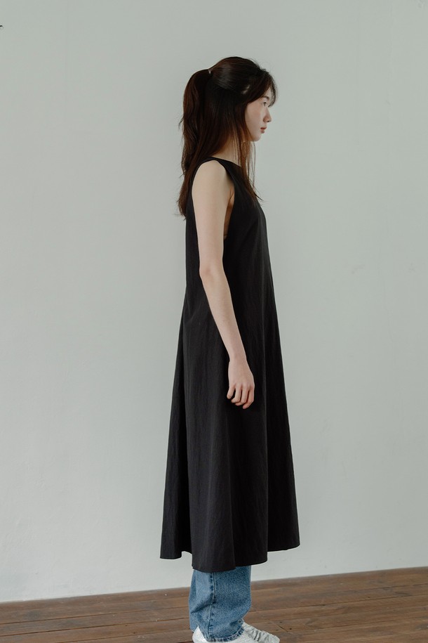 RePLAIN - 민소매 원피스 - BOATNECK MAXI DRESS_BLACK