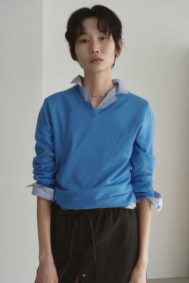 RePLAIN - 스웨터 - ITALIAN CASHMERE BLEND V-NECK TOP_POWDER BLUE