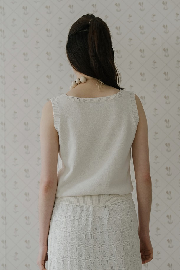 RePLAIN - 베스트 - V-NECK SLEEVELESS TOP_CREAM