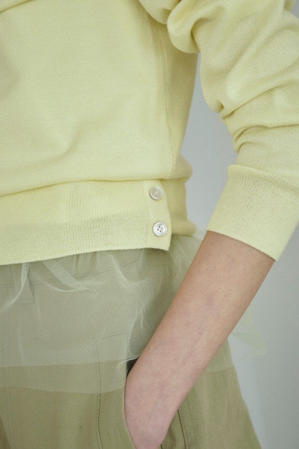 RePLAIN - 스웨터 - ITALIAN CASHMERE BLEND V-NECK TOP_LIGHT YELLOW