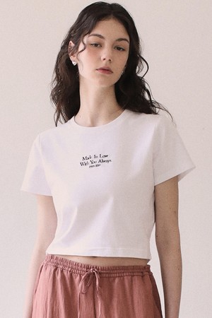 EMBROIDERY SLOGAN CROP T-SHIRT