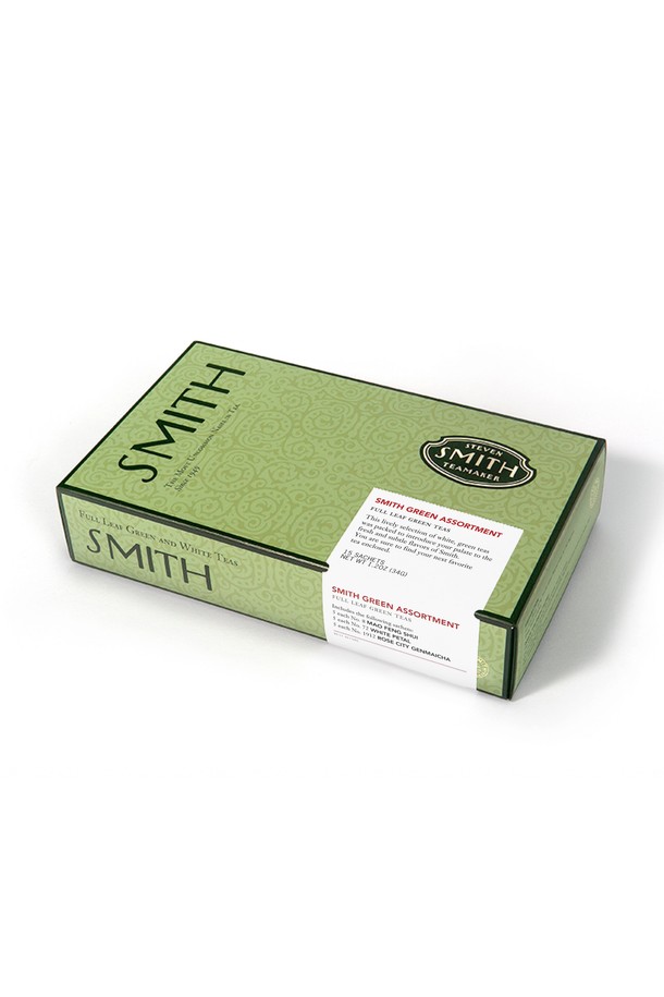 스미스티 그린 어소트먼트 선물세트는 마오펑 수이, 화이트 페탈, 로즈 시티 겐마이차 등 엄선된 3가지 녹차, 백차, 겐마이차를 담았습니다. 각 티백은 2-2.5g 용량으로, 고구마, 버터, 수선화, 장미 등 다채로운 풍미를 선사하며, 생분해성 티백을 사용하여 환경까지 생각했습니다. 프리미엄 품질 관리 기준을 적용하여 항산화 효능을 지닌 깊고 풍부한 차의 세계를 경험해 보세요.
