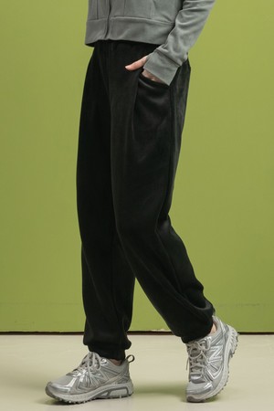 뒤란 코듀로이 융기모 조거 팬츠 DBF6W-9243 3colors_BLACK-a
