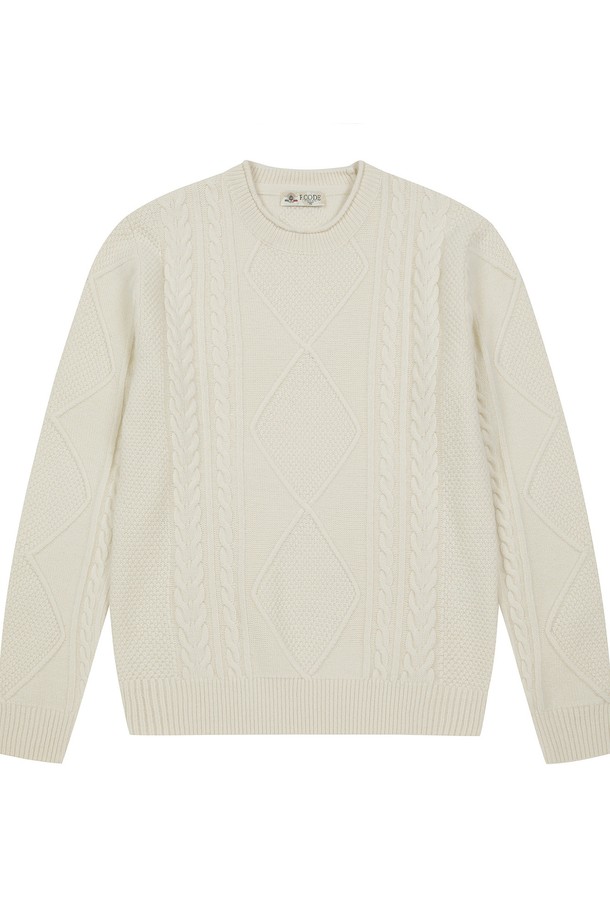 남성 피셔맨 라운드 스웨터 아이보리 (A0C245161)는 부드러운 울 소재로 제작되어 가을과 겨울에 따뜻하게 착용하기 좋습니다. 베이직하고 캐주얼한 스타일로, 일상, 데이트, 카페 등 다양한 TPO에 맞춰 활용할 수 있습니다. 레귤러핏에 라운드넥 디자인, 긴소매 기장으로 편안한 착용감을 선사하며, 피셔맨 니트 패턴이 돋보이는 디자인입니다. 두꺼운 두께감으로 보온성을 높였으며, 클래식, 캐주얼, 미니멀 스타일을 즐겨 입는 남성분들께 추천합니다.

