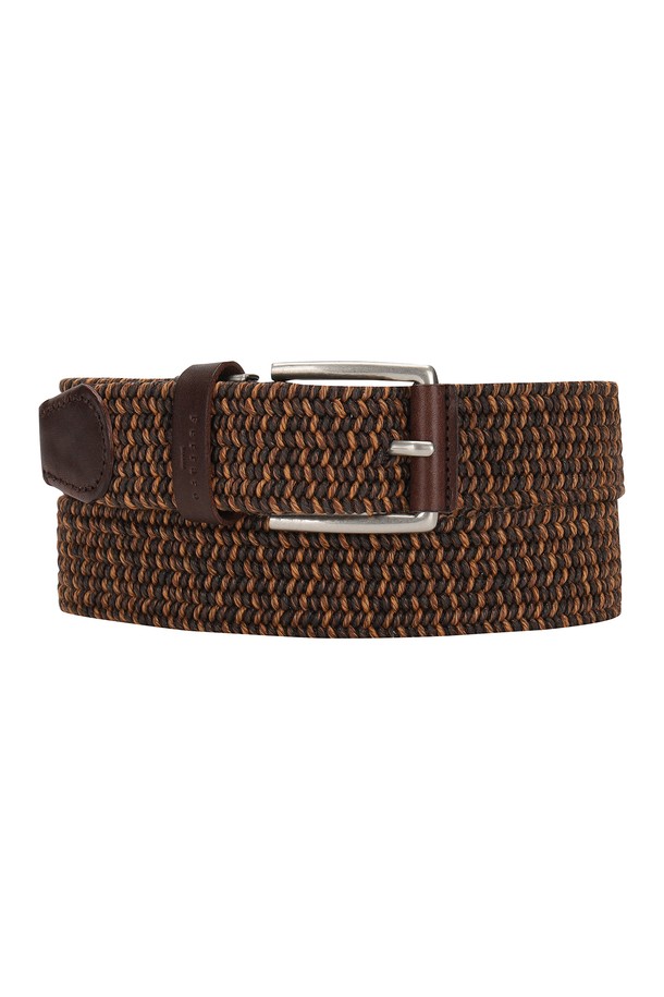 "투톤 엘라스틱 웨빙 벨트 브라운 (AMAFABT10157)"는 남성용 벨트로, 가죽 소재의 브라운 컬러에 웨빙 패턴이 돋보이는 제품입니다. 엘라스틱 소재를 사용하여 편안한 착용감을 제공하며, 버클 여밈 방식으로 디자인되어 있습니다. 데일리룩, 여행룩, 비즈니스 캐주얼, 클래식, 캐주얼, 미니멀 스타일 등 다양한 스타일에 활용하기 좋습니다.
