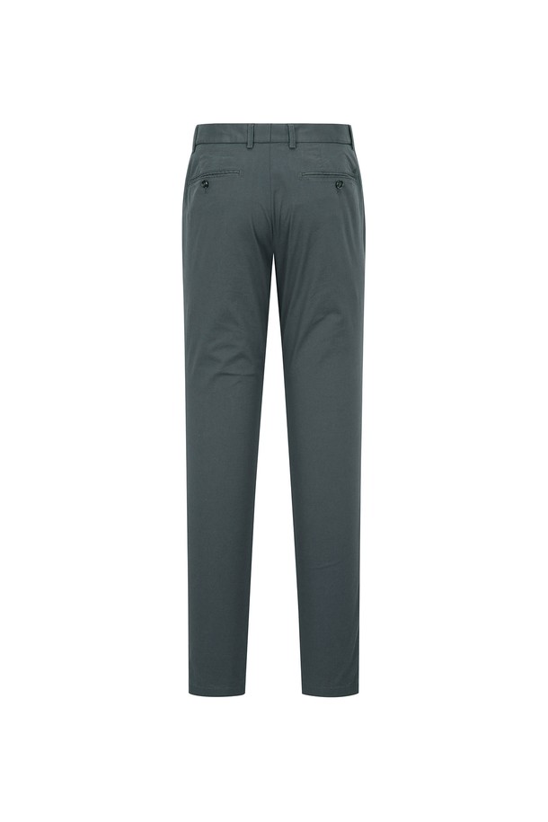 코튼 스트레치 치노 팬츠 G/블루 (AM0FBPC20146)는 남성용 바지로, 부드러운 촉감과 얇은 두께로 봄, 여름, 가을에 편안하게 착용하기 좋습니다. 캐주얼 및 미니멀 스타일을 위한 레귤러핏의 긴 기장 팬츠이며, 면과 스판덱스 혼방 소재로 제작되어 활동성을 높였습니다. 데이트룩이나 카페룩에 매치하기 좋은 무지 디자인의 블루 컬러 치노 팬츠입니다.
