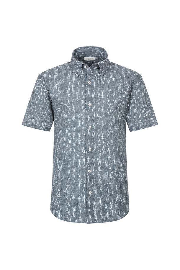 그레이 컬러의 도트 패턴이 돋보이는 남성용 반소매 셔츠입니다. 에어메쉬 소재로 제작되어 통기성이 뛰어나고 부드러운 촉감을 자랑하며, 루즈핏으로 편안한 착용감을 선사합니다. 비즈니스 캐주얼 또는 일상복으로 활용하기 좋은, 활동적인 남성을 위한 스타일리시한 셔츠입니다.
