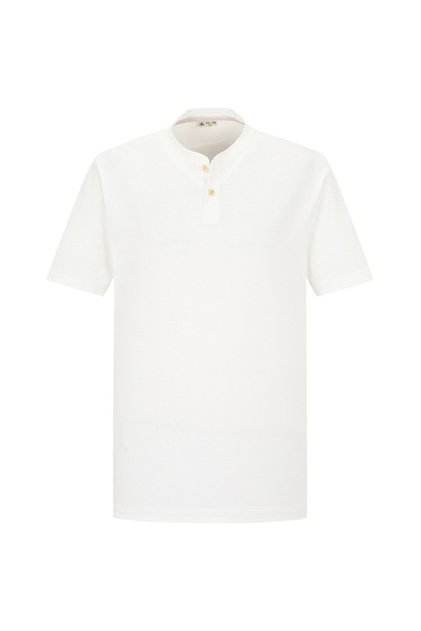 시원한 아이스폴리 소재의 메쉬 헨리넥 티셔츠입니다. 가볍고 통기성이 뛰어나 여름철에도 쾌적하게 착용 가능하며, 얇은 두께감으로 시원한 착용감을 선사합니다. 베이직하고 캐주얼한 디자인으로 여름 바캉스룩, 산책룩, 시티보이 스타일 등 다양한 스타일에 활용하기 좋습니다.
