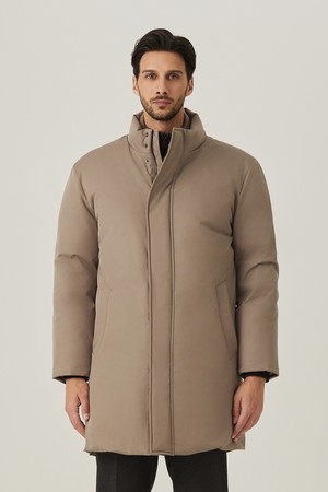 구스다운 롱 코트 베이지(AM0ECT40153)