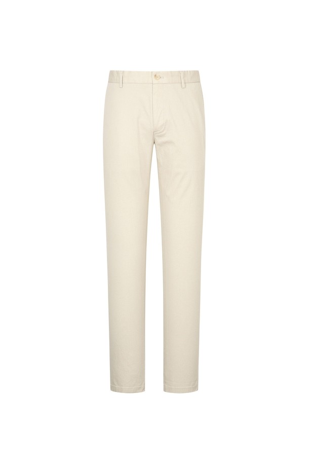 부드러운 면스판 소재와 마이크로 도비 워싱 가공으로 제작된 남성용 긴바지입니다. 베이직하고 캐주얼한 스타일로, 봄, 여름, 가을 계절에 활용하기 좋은 레귤러핏의 얇은 두께 팬츠입니다. 데이트룩, 카페룩 등의 TPO에 맞춰 미니멀, 클래식한 스타일을 연출할 수 있는 베이지 컬러의 치노팬츠입니다.
