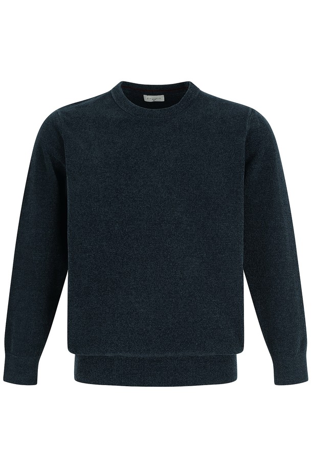 **셔닐 라운드 니트 D/그린 (AMSFTSR40123)**

부드러운 셔닐 소재로 제작되어 포근한 착용감을 선사하는 남성용 라운드넥 니트입니다. 다크 그린 컬러의 무지 디자인으로 미니멀하고 클래식한 스타일을 연출합니다. 가을, 겨울 시즌에 적합하며, 두꺼운 두께감과 보온성으로 따뜻하게 착용할 수 있습니다. 레귤러핏으로 제작되어 편안한 활동성을 제공하며, 일상복으로 활용하기 좋습니다. 긴 소매 기장으로 답답함 없이 안정감 있는 핏을 선사합니다.
