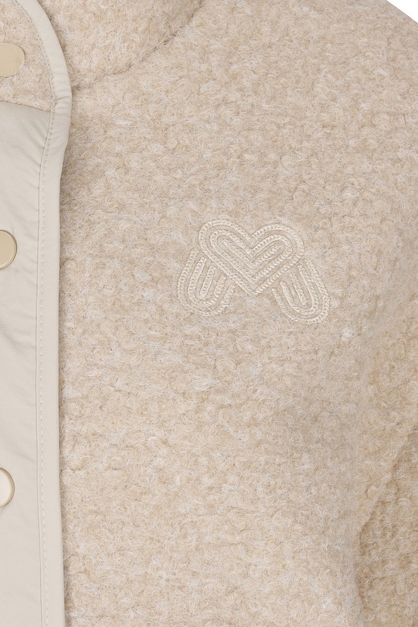 상품 슬라이드 이미지 0