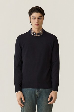 앞판 조직 라운드 니트 네이비 (AMSFTSR30149)