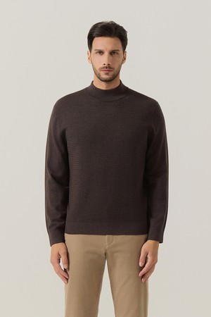 울100% 앞판조직 하프 터틀 니트 D/브라운 (AM0FTST40258)