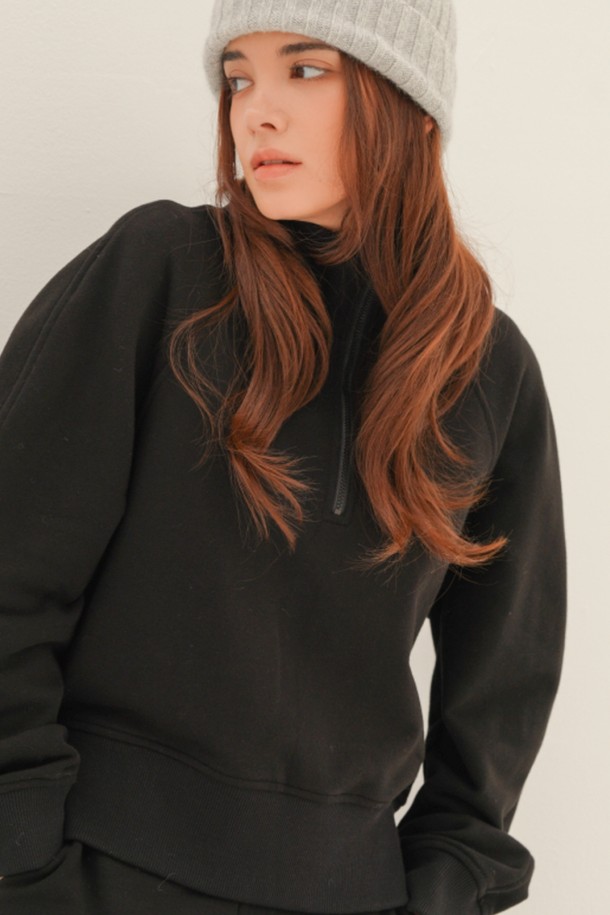 ACUD - 스웻셔츠 - [24FW] (기모) High neck Half Zip up  Sweatshirt _Black