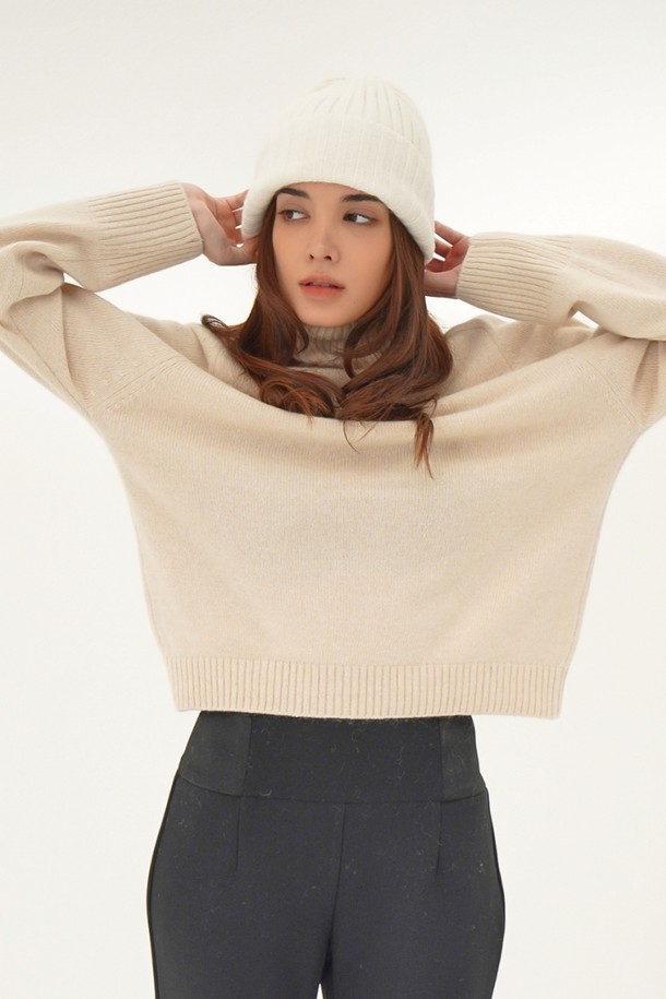 ACUD - 스웨터 - [24FW] Raccoon Turtle neck Knit _Beige