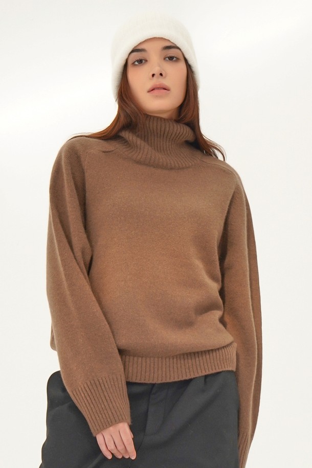 ACUD - 스웨터 - [24FW] Raccoon Turtle neck Knit _Brown