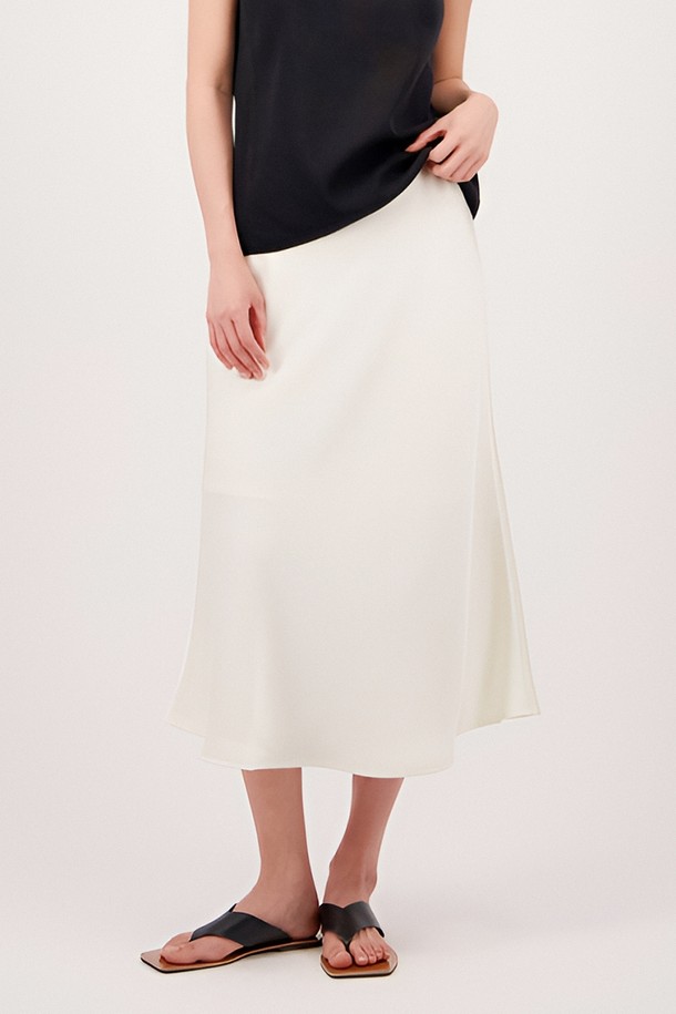 ACUD - 미디스커트 - [25SS] Satin A-line Skirt _White