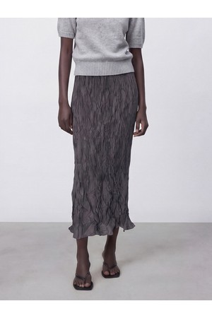 [26SS] Satin Wrinkle Skirt _Charcoal