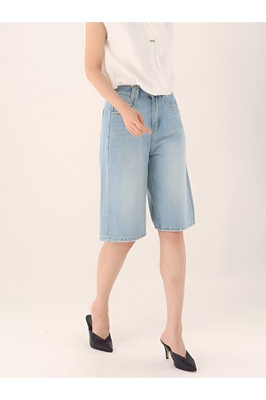 [26SS] Fluid Denim Bermuda Pants