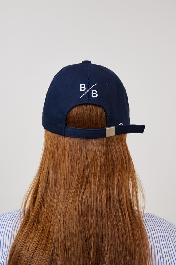 B SLASH B - 모자 - [SS22] Souvenir ball cap in navy 