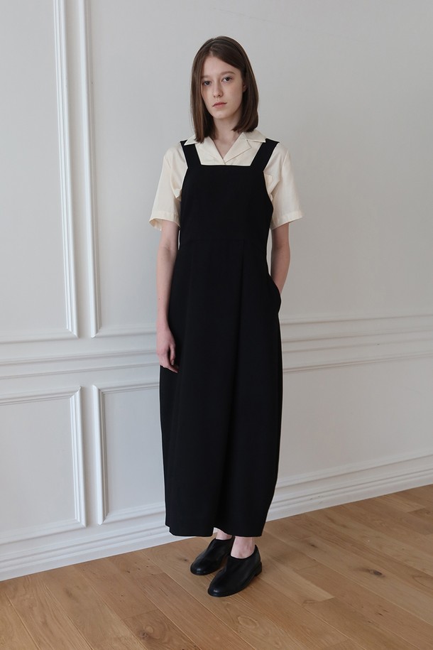 B SLASH B - 민소매 원피스 - [SS22] Overall volume dress black